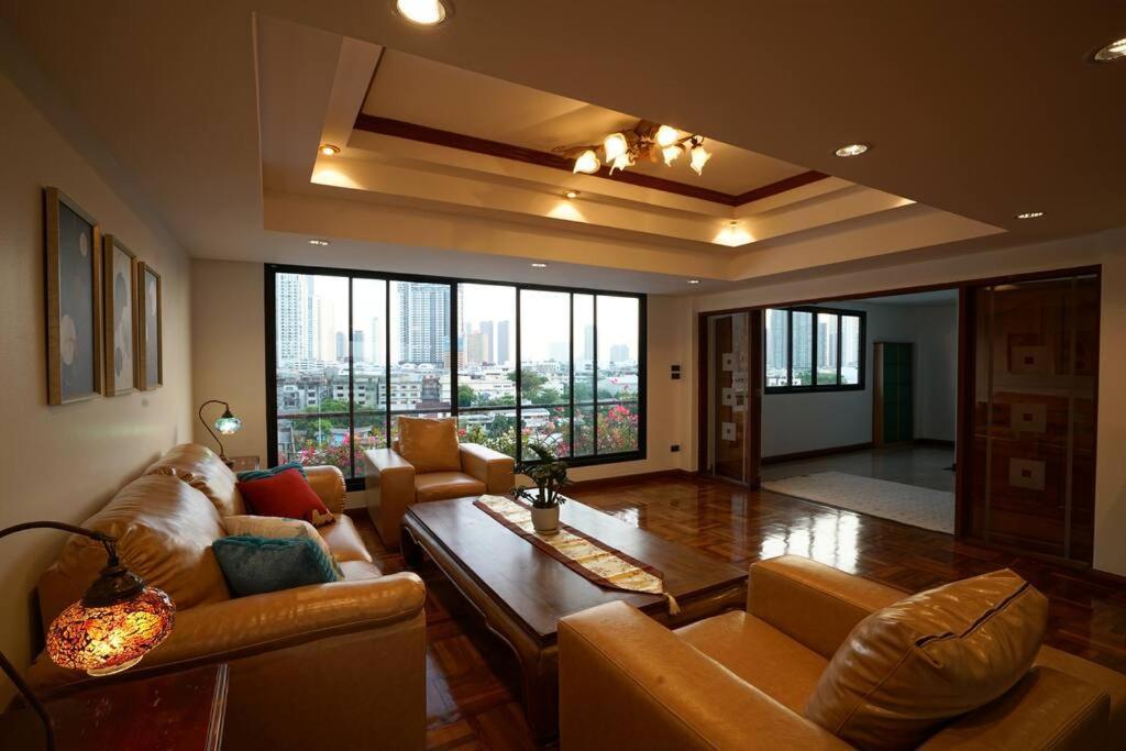 Rooftop Paradise & Koi Pond-6br Hideaway@icon Siam Rumah percutian *